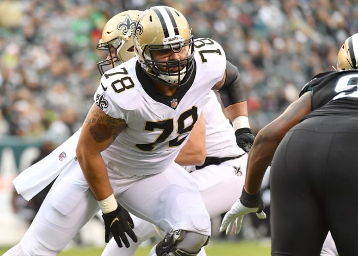 New Orleans Saints center Erik McCoy (78) prepares to block against the Philadelphia Eagles. Mandatory Credit: Eric Hartline-USA TODAY Sports